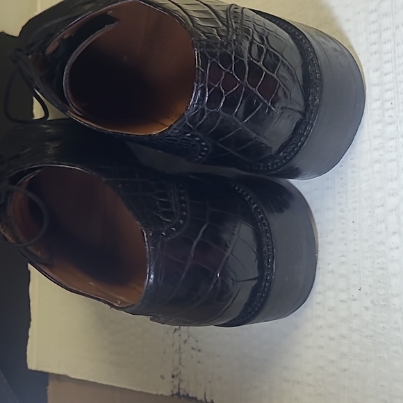 STACY ADAMS DRESS SHOES - Picture 4 of 5